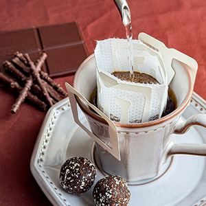 Made By Hand �u���W�� �V���R�� �r�^�[