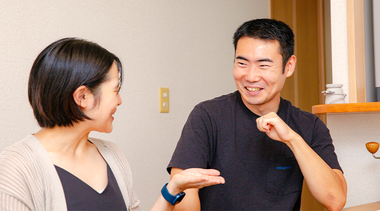 �u���݂����x�������Ȃ���玙�̍�������z���Ă���v�ƌ�鉪�肳�܂��v�w